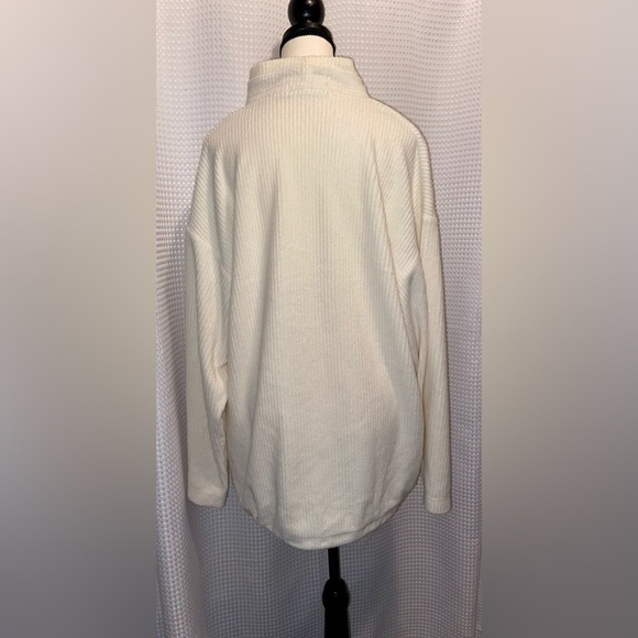 Women’s SHAN oversized cream/white very oversized sweater size Medium - Picture 15 of 16